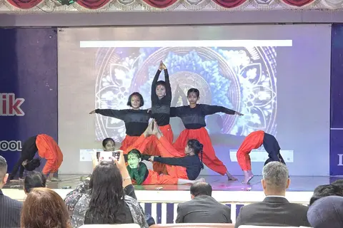School performance shown on The Shivalik International School website